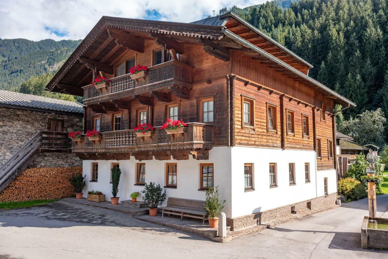 Landhaus Bohrer Apartment Mayrhofen Exterior photo